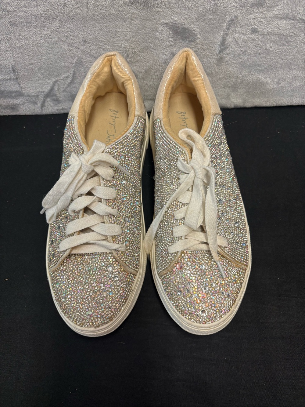 Betsey Johnson Sidny platform sneakers, all-over rhinestone upper. Size 8.5 EUC